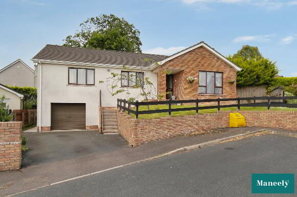 Photo 1 of 6 Willow Close, Dungannon