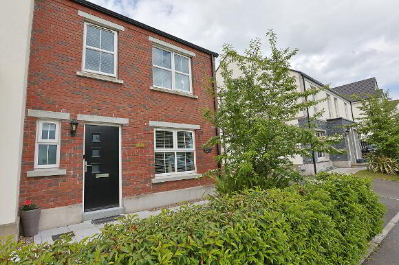 Photo 1 of 3 Parsons Gate, Portadown, Craigavon