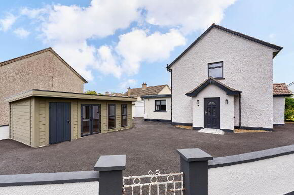 Photo 1 of 31 Dean Cogan Place, Navan