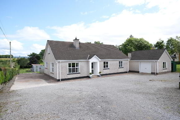 Photo 1 of 41 Clarnagh Road, Tempo