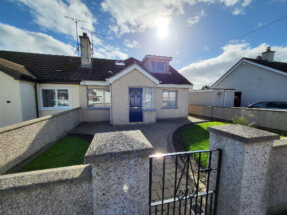 Photo 1 of 14 Whinland Drive, Annalong