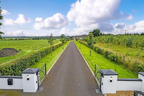 Photo 1 of 40 Lisconnan Road, Ballymoney