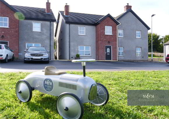 Photo 1 of 10 Churchview Close, Annaghmore, Portadown