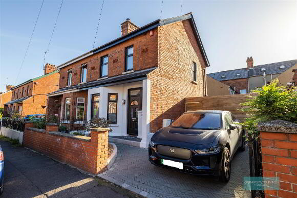 48 Rushfield Avenue-1.jpg
