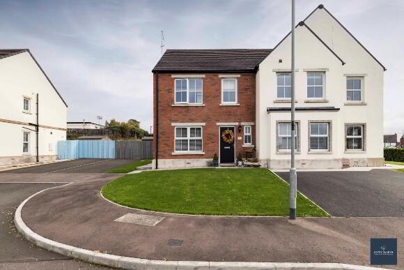 Photo 1 of 14 Parsons Gate, Portadown