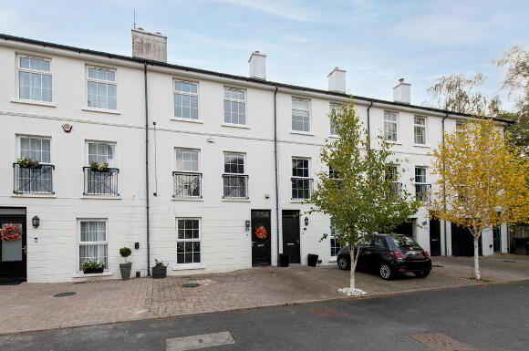 Photo 1 of 32 Edenmore Court, Jordanstown, Newtownabbey