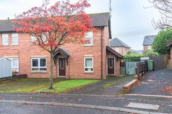 Photo 1 of 8 Claremont Crescent, Moira