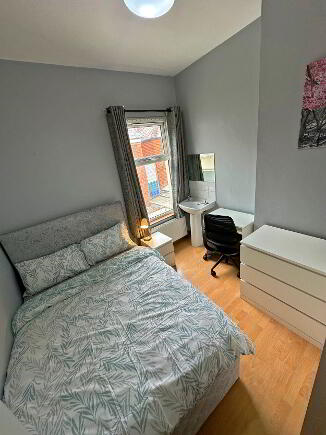 Photo 1 of Room 3, 2 Haywood Ave, Belfast
