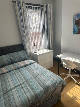 Photo 1 of Room2, 5 Stranmillis Gardens, Belfast