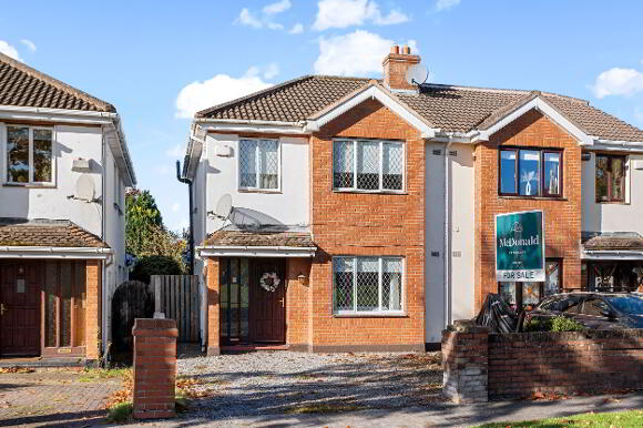 Photo 1 of 10 Ballyowen View, Lucan