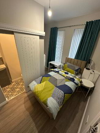Photo 1 of Ensuite Room 1, 95 Enfield St, Belfast