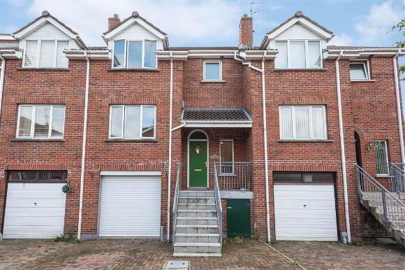 Photo 1 of 7 Gardenmore, Belfast