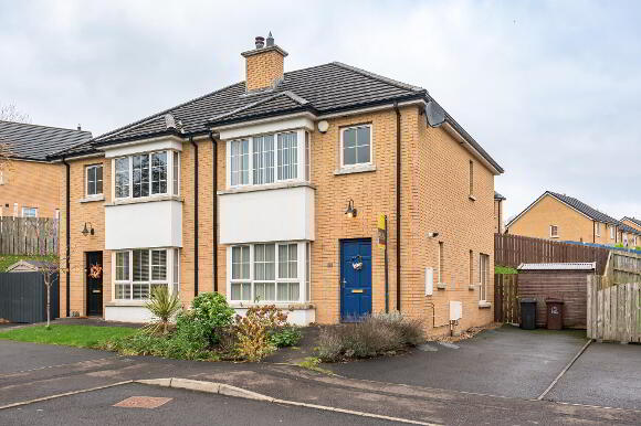 Photo 1 of 12 Trinity Square, Magheralin