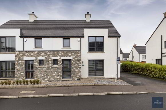 Photo 1 of 158 The Hollows, Lurgan