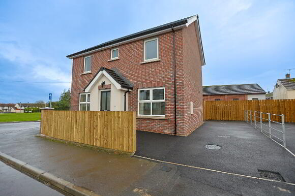Photo 1 of 76 Princess Way, Portadown, Craigavon