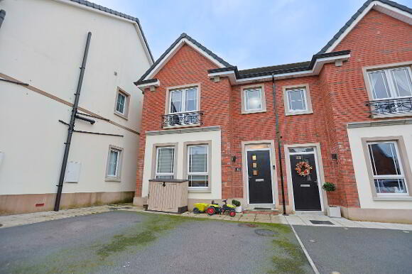 Photo 1 of 48 Carnreagh Park, Craigavon