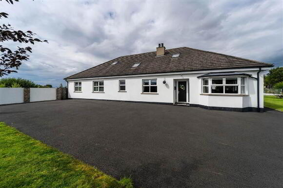 Photo 1 of 28 Lany Road, Moira