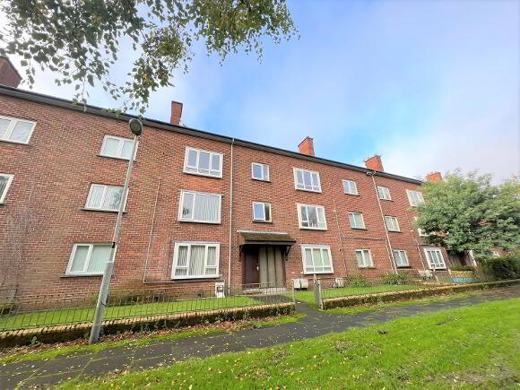 Photo 1 of 33 Rosebrook Grove, Carrickfergus