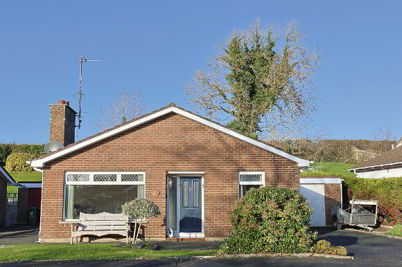 Photo 1 of 16 Pineview Court, Gilford, Craigavon