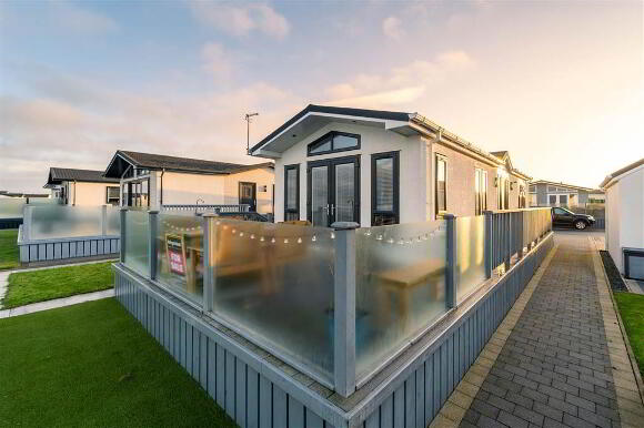 Photo 1 of 37a Seahaven Crescent, Groomsport, Bangor