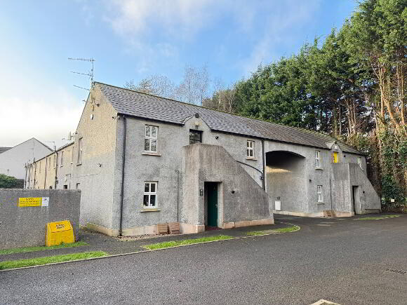 Photo 1 of 14 York Lodge, Antrim