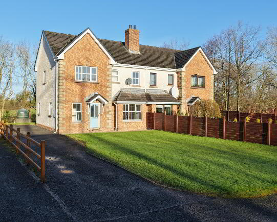 Photo 1 of 48 Shannon Grove, Carrick-On-Shannon