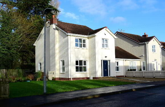 Photo 1 of 14 Lilburn Hall, Lurgan