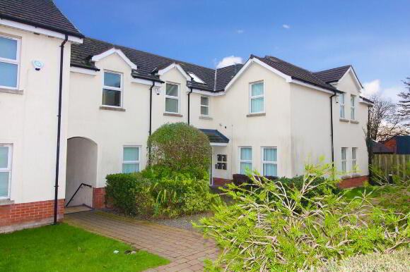 Photo 1 of 31 Loughshore Courtyard, Newtownabbey