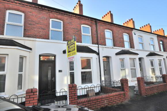 Photo 1 of 17 Belmont Avenue West, Belfast