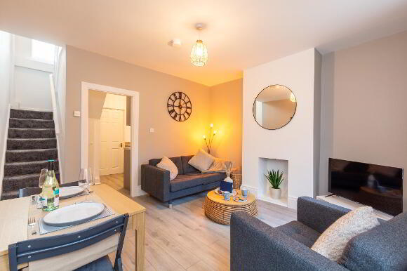 Photo 1 of FULL TURNKEY House), 46 Boyd Street, Belfast