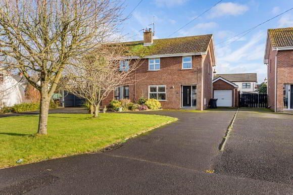 Photo 1 of 7 Gravelhill Road, Lisburn