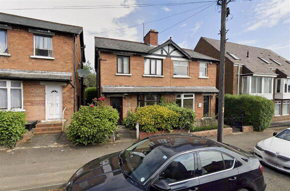 Photo 1 of 44 Sandhurst Drive, Belfast