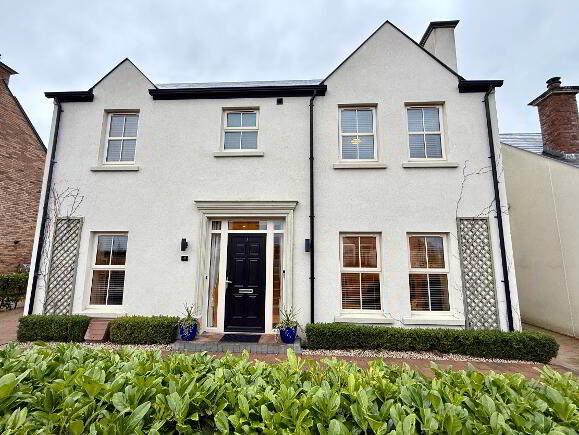 Photo 1 of 4 Oak Country Green, Waterside, Derry