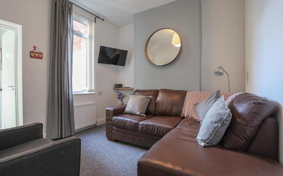 Photo 1 of 50 Donegall Avenue, Donegall Road, Belfast South, Belfast