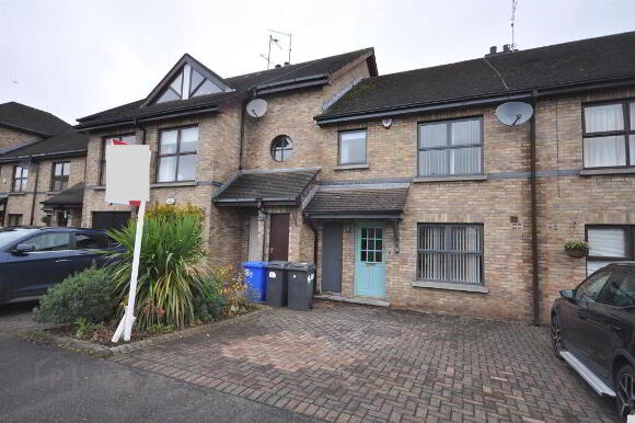 Photo 1 of 17 Musgrave Park Court, Belfast