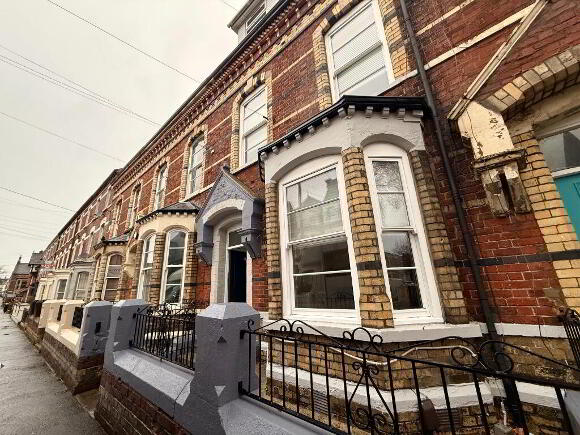 Photo 1 of 4, 64 University Street, Belfast