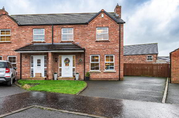 Photo 1 of 41 Wellington Park Drive, Maghaberry