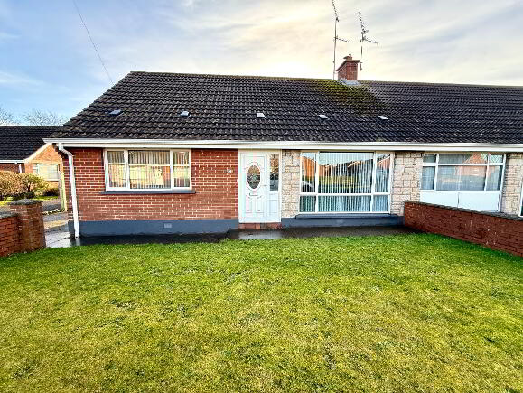 Photo 1 of 16 Tamsworth Crescent, Kilfennan, Derry