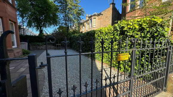 Photo 1 of 61 Montpelier Park, Bruntsfield, Edinburgh