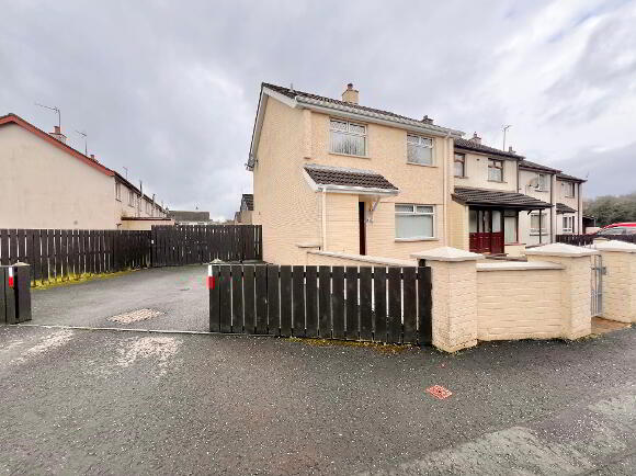 Photo 1 of 64 Park View, Castledawson, Magherafelt
