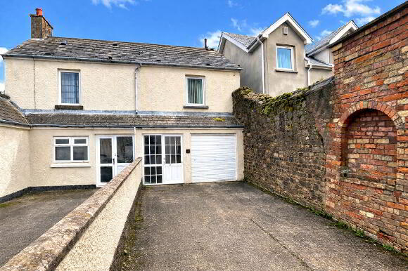 Photo 1 of 30 Mckeens Avenue, Carrickfergus