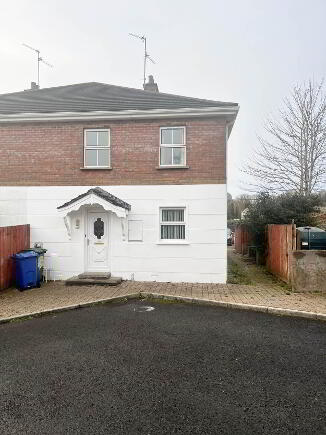 Photo 1 of 4 Gortacharan Mews, Lisnaskea, Enniskillen