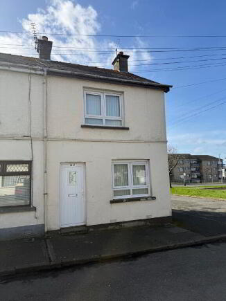 Photo 1 of 16 Queens Place, Lurgan