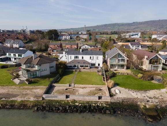 Photo 1 of 759 Shore Road, Jordanstown, Newtownabbey