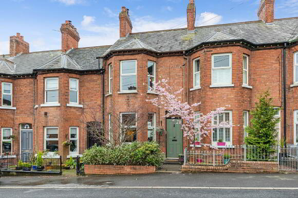 Photo 1 of 54 Llewellyn Avenue, Lisburn