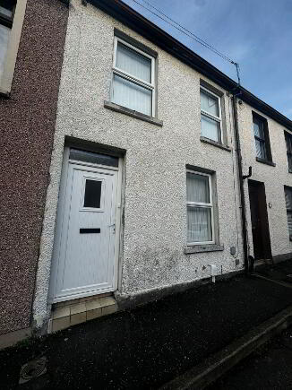 Photo 1 of 14 Emerson Street, Londonderry