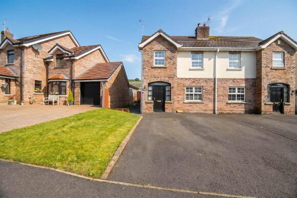 Photo 1 of 10 Mount Eagles Link, Dunmurry, Belfast