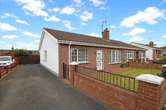 Photo 1 of 92 Landgarve Manor, Crumlin