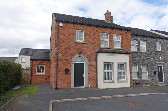 Photo 1 of 1 Railway Manor, Maguiresbridge