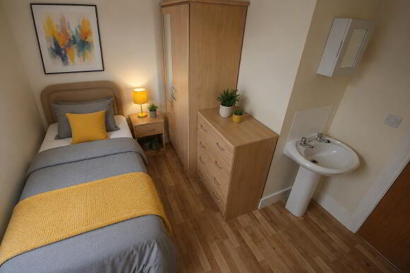 Photo 1 of Malone Avenue, Room 2, All Bills Included, Belfast